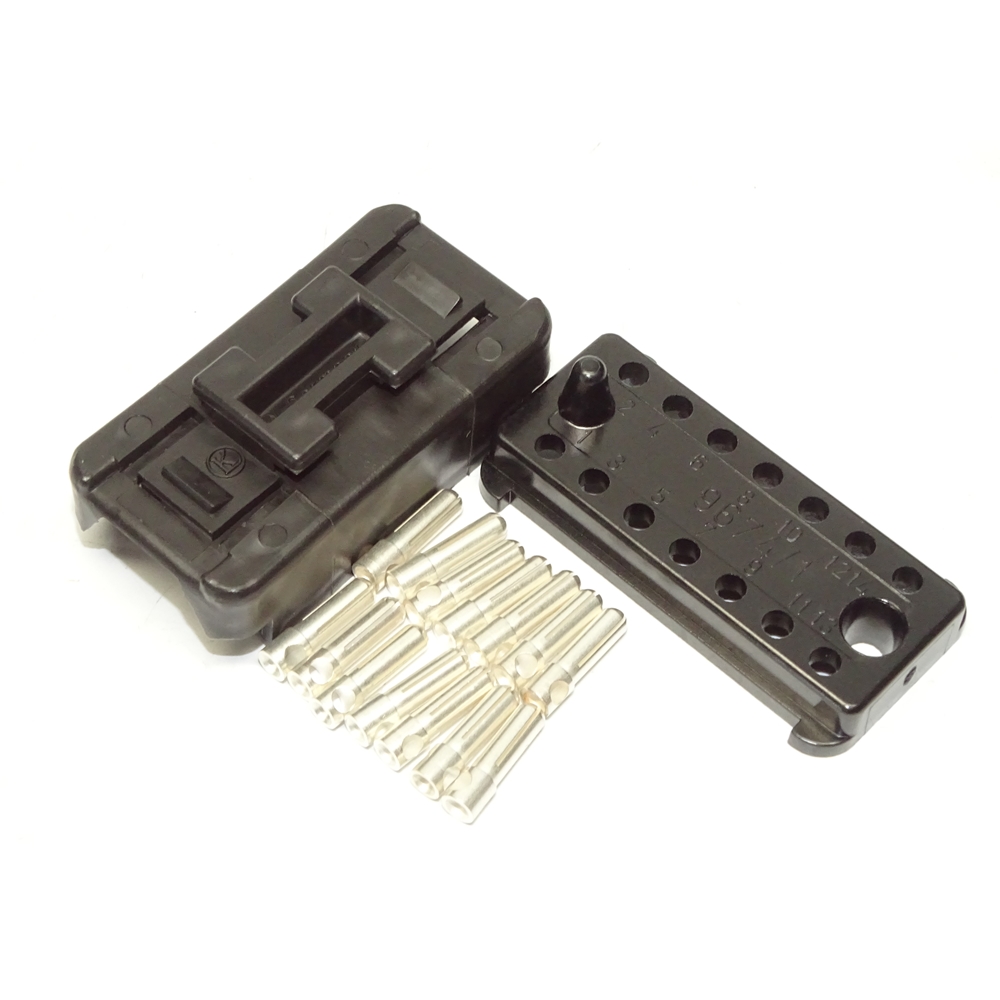 14 Pin Plug Male Kit