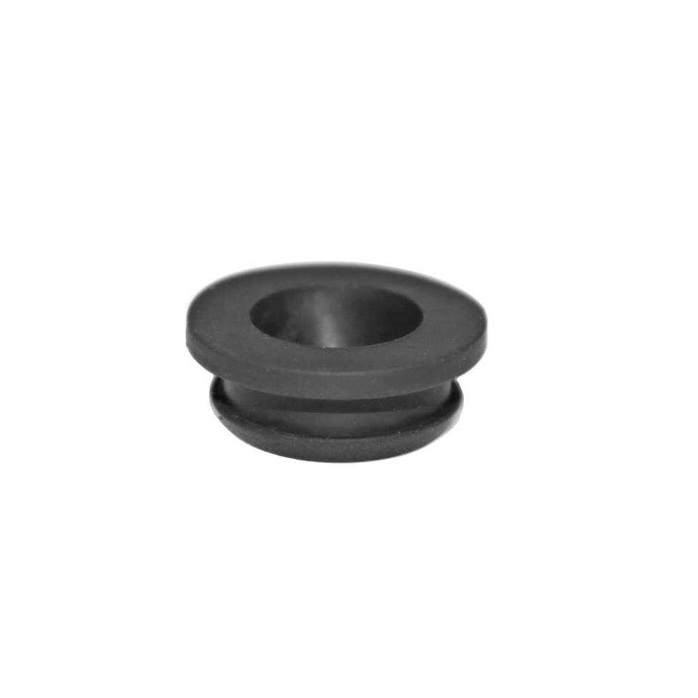 Fan Shroud Rubber Plug, 912