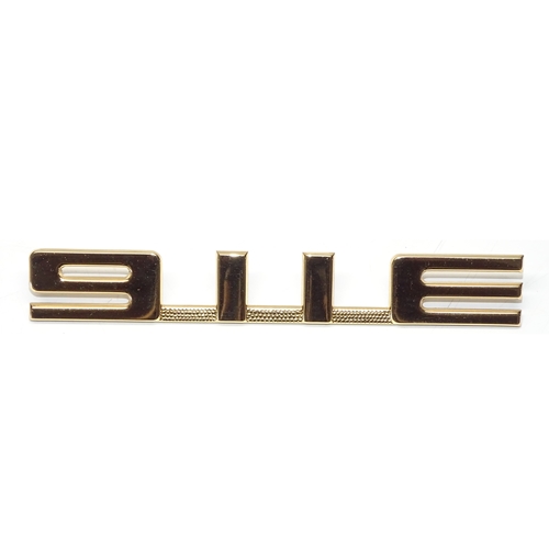 Gold 911E engine lid badge